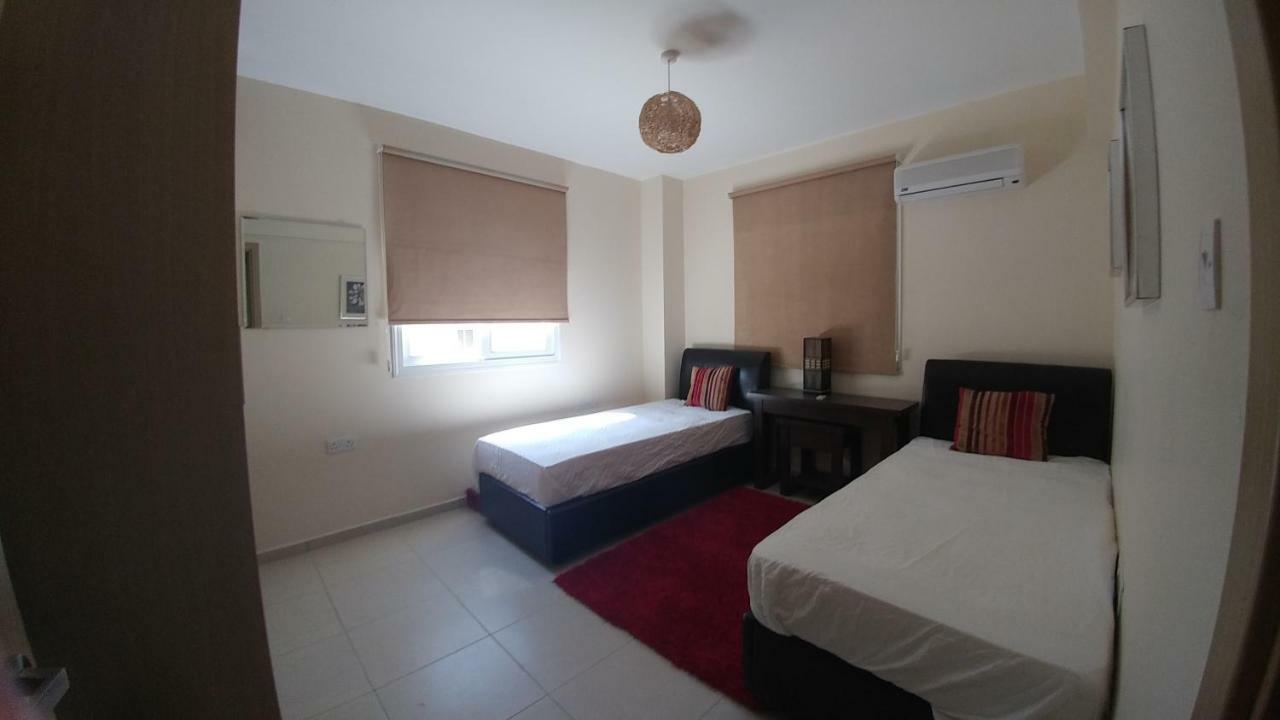Pyla Gardens A102 Apartment Luaran gambar